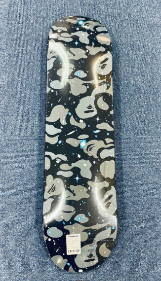 BAPE SPACE CAMO SKATEBOARD 1F30-182-015