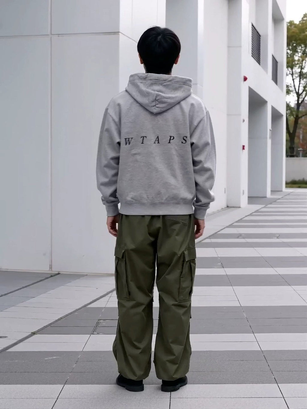 NEIGHBORHOOD WIDE CARGO PANTS 261SPNH-PTM03
