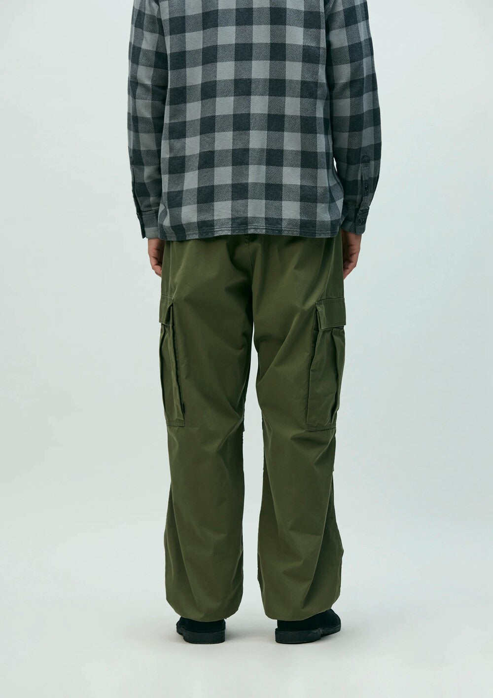 NEIGHBORHOOD WIDE CARGO PANTS 261SPNH-PTM03