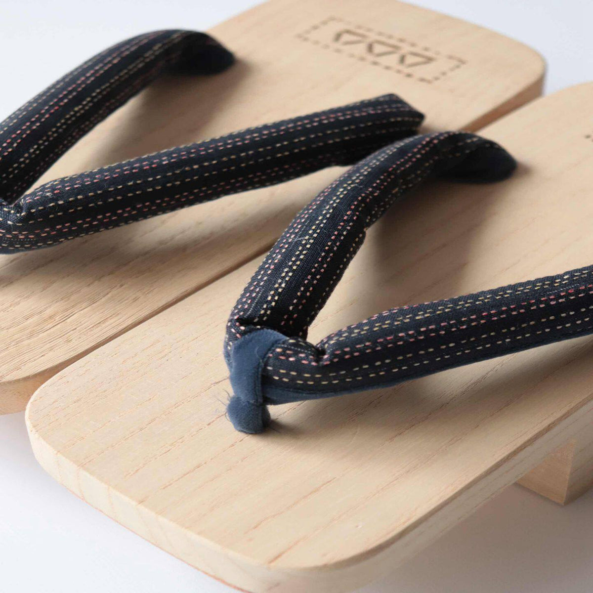 VISVIM GETA SANTOME 0125101001001