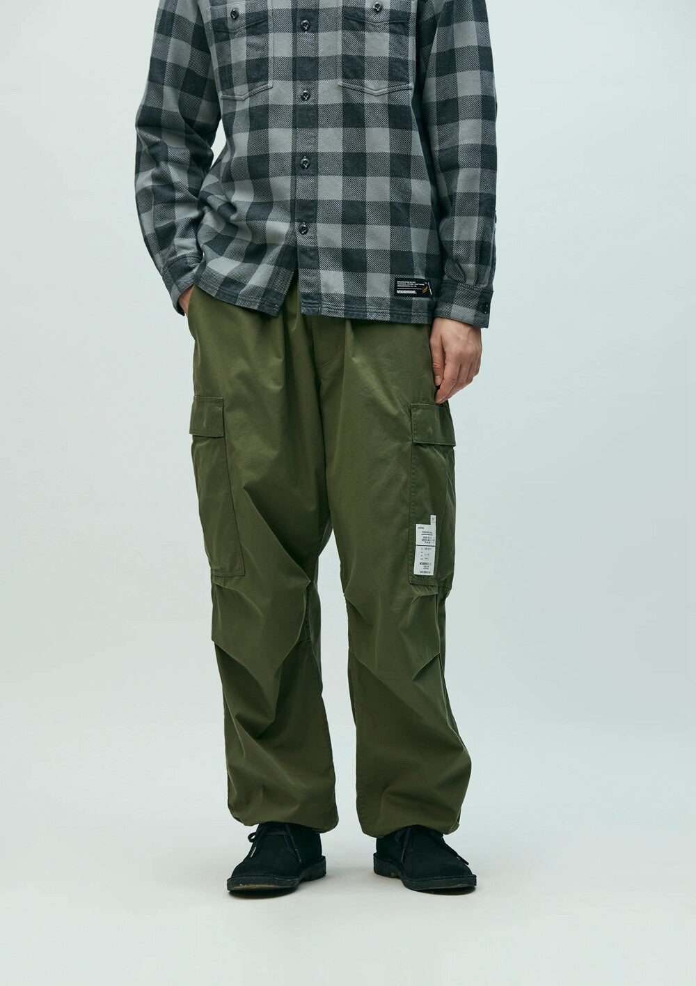 NEIGHBORHOOD WIDE CARGO PANTS 261SPNH-PTM03