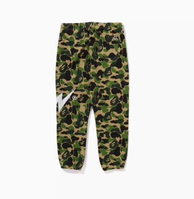 BAPE ABC CAMO SWEATPANTS  1K80-152-007