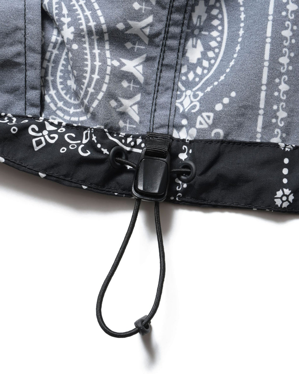 FCRB BANDANA NYLON HOODED JACKET MEN 26SS FCRB-260036